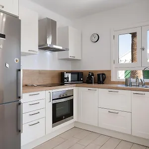 https://casa-lorea.in-canary-islands.com